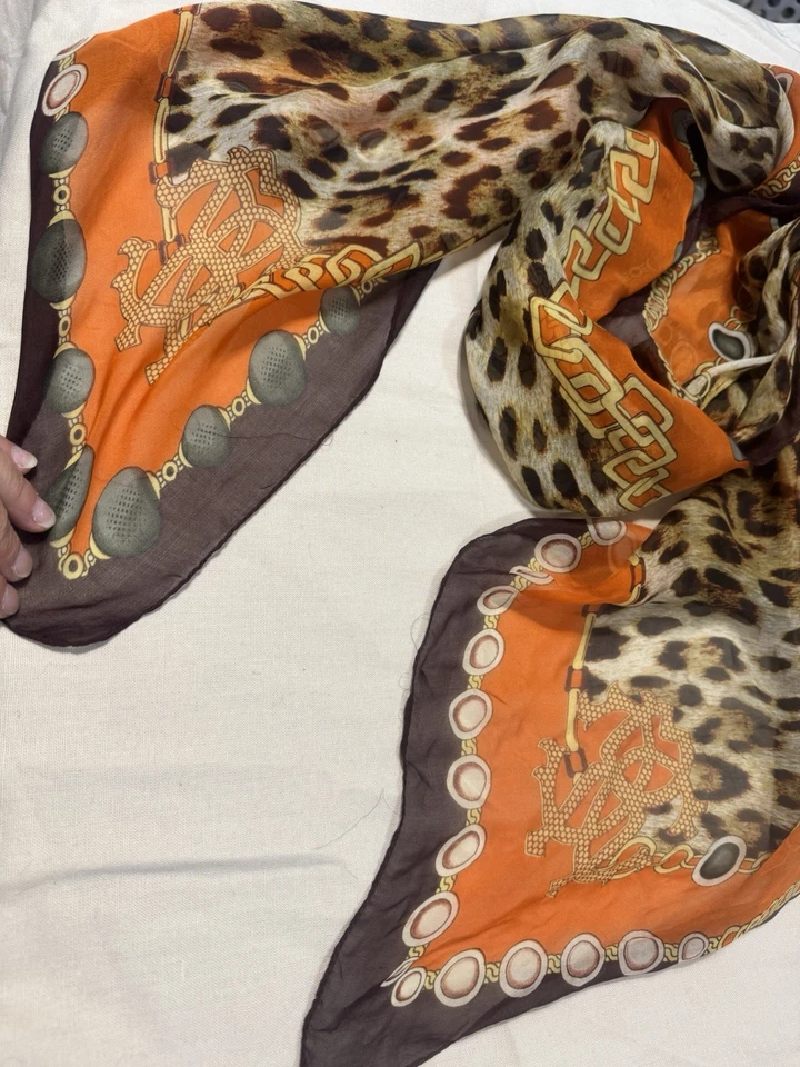 Raro Roberto Cavalli De Colección Estampado Animal Logo Seda Bufanda Envolvente Mantón 68x26 Foto 2 de 4