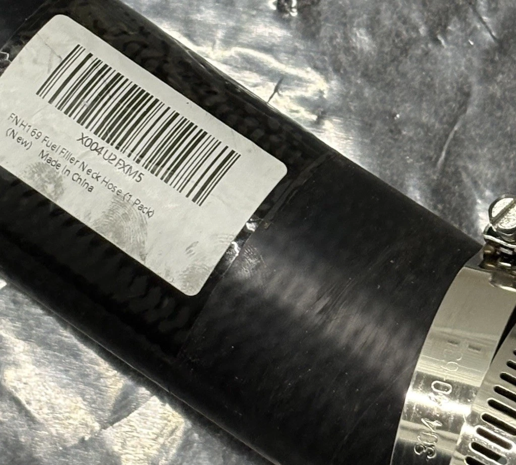 New FNH169 Fuel Filler Neck Hose photo 2