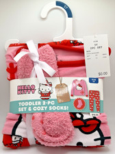 HELLO KITTY Christmas Pajama Sleep 2-Piece Set Cozy Socks Girls Size 5T Toddlers