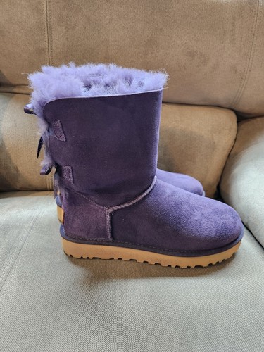 UGG Australia Womens Purple Sheepskin Boots 7 - Picture 2 of 10