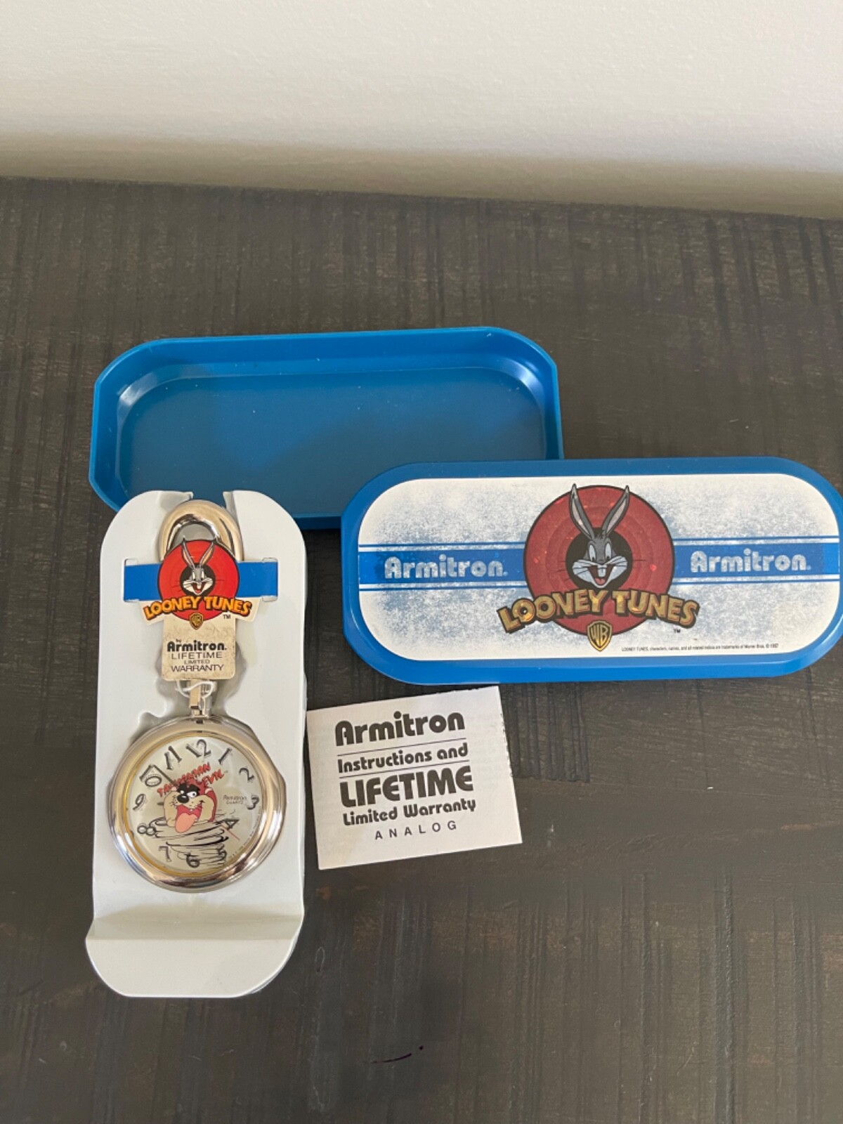 Looney Tunes Taz Tasmanian Devil Pocket 1996 Armitron