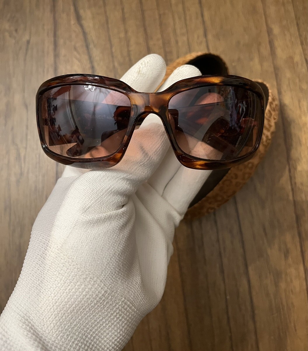 Chanel Tortoise Shell CC Sunglasses Brown with Animal Print Chanel Tortoise Shell CC Sunglasses Brown with Animal Print