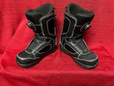 ThirtyTwo 32 Kids BOA snowboard boots size 5 for kids