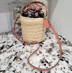 straw bucket purse