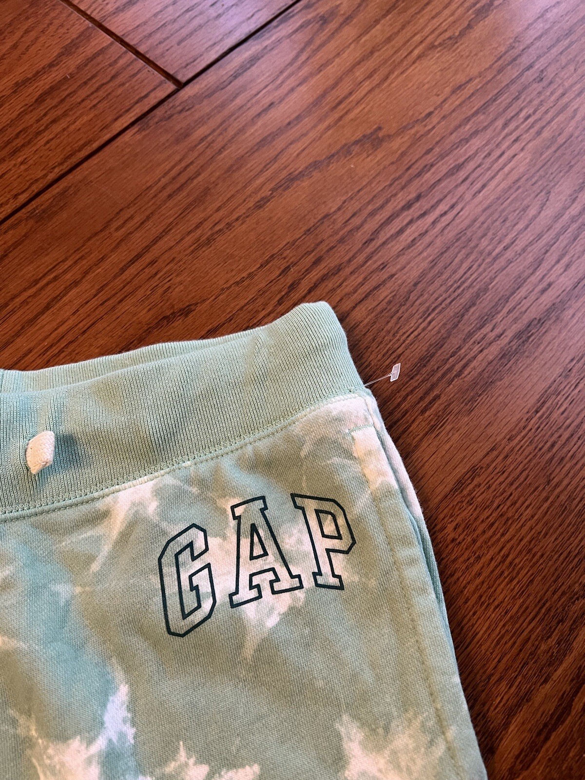 Picture 2 of 4