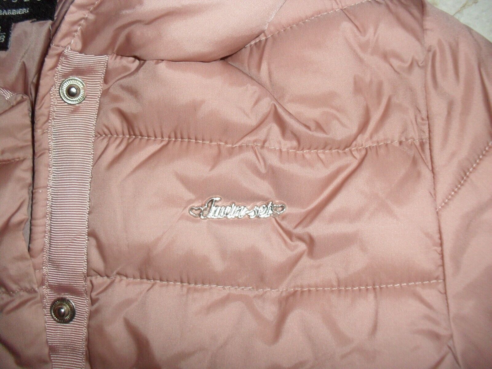 Foto 6 di 23