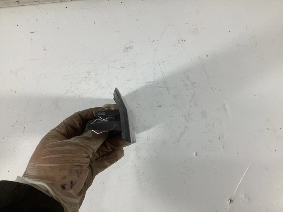 BMW X3 X4 2012-2016 lado del pasajero derecho panel embellecedor 9208596 OEM. Foto 2 de 4