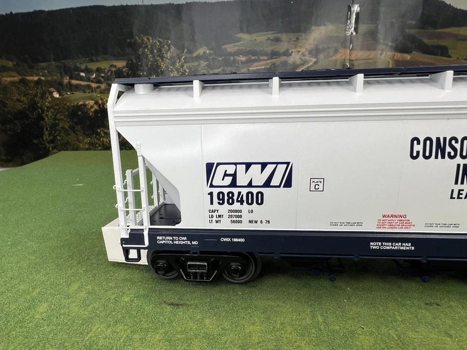 MTH PREMIER 20-97688 CONSOLIDATED WASTE INDUSTRIES 2-BAY CF HOPPER RN#198400 NIB - Image 4 of 4