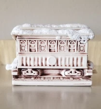 Vtg Byron Molds Ceramic Snow Covered Passenger Train Car 1982. [FT 326DI]