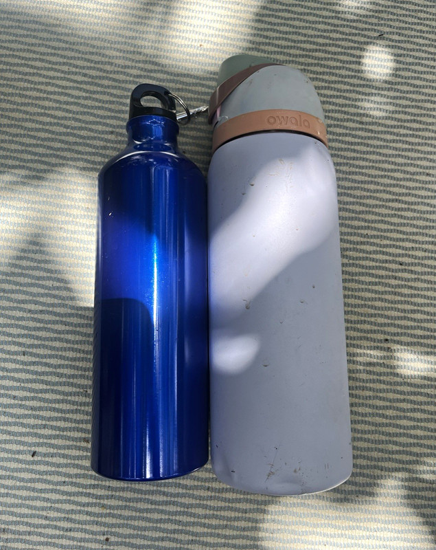 Owala FreeSip 32oz and Insulated Stainless Steel Water Bottle