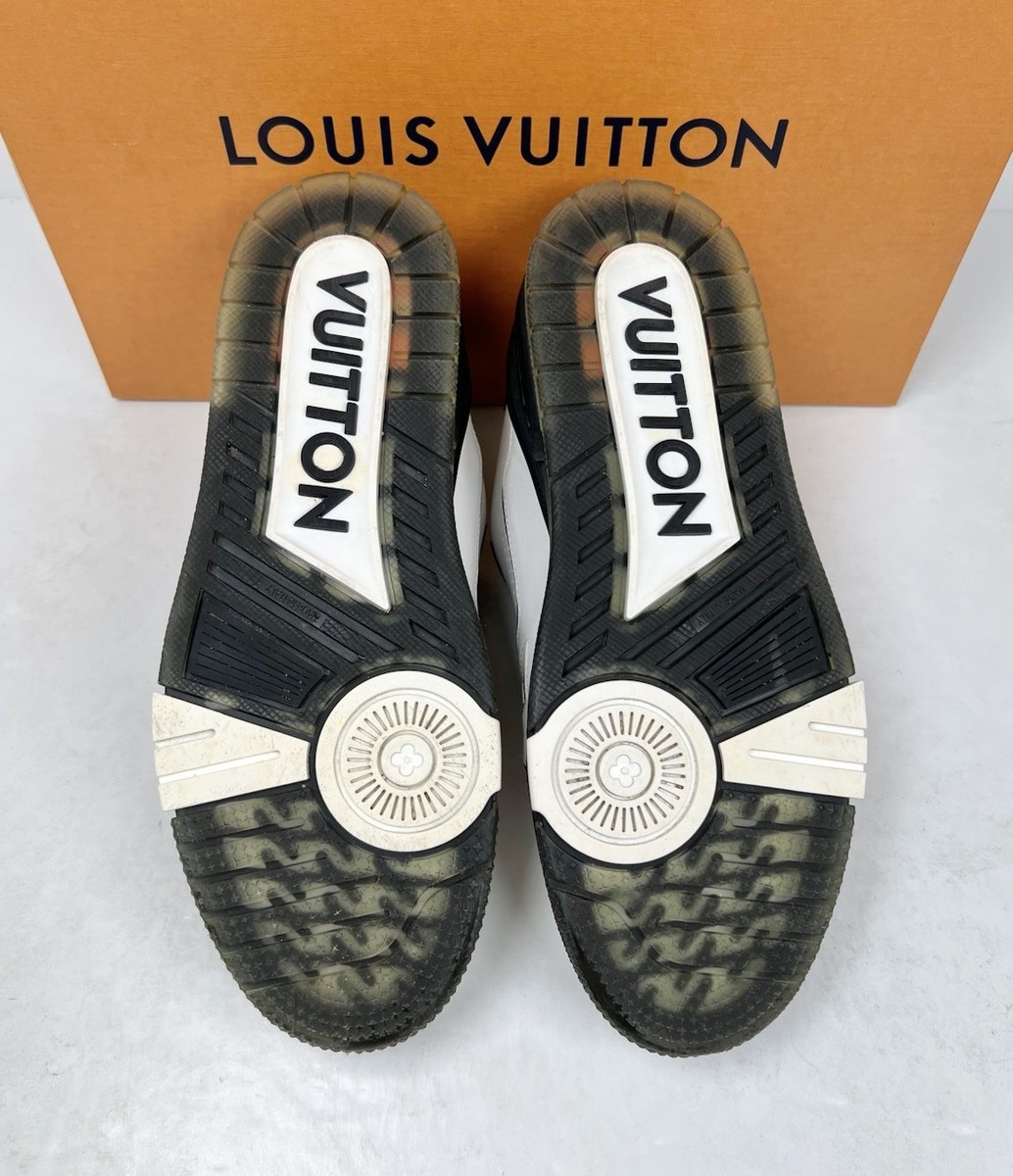 Size 6.5LV/7.5US - Louis Vuitton Trainer White/Black🐼 Lightly