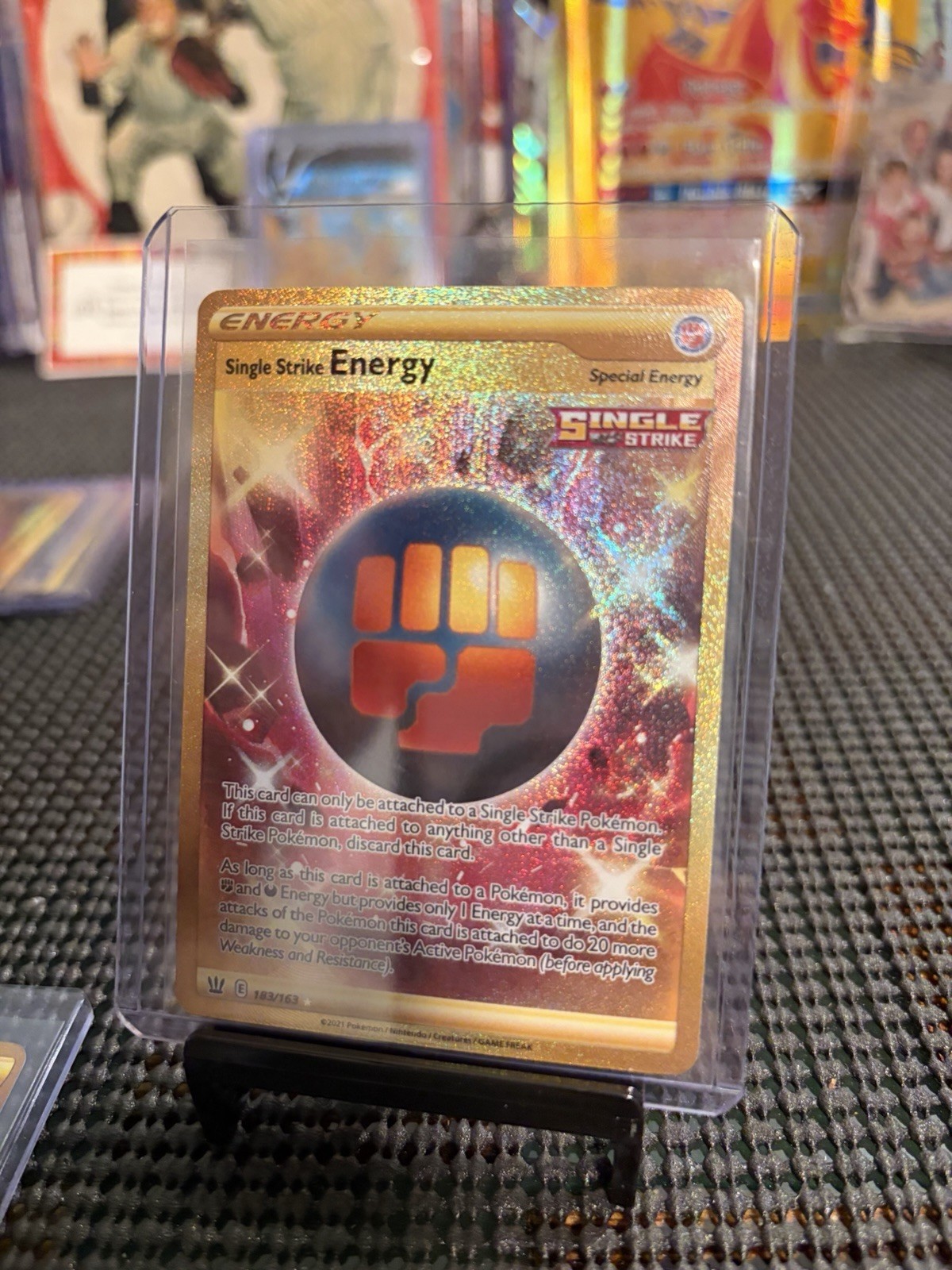 English Pokemon Single Strike Energy (Secret) 183/163 Battle Styles Holo GOLD