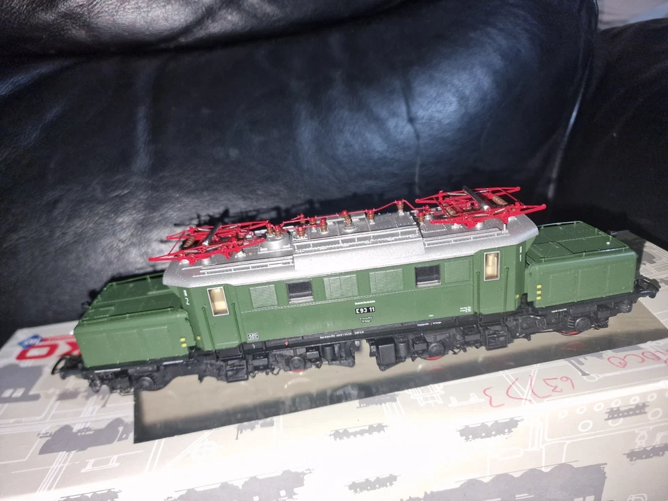 PIKO HO 51090 Elektro-Guterzuglok E 93 DB Ep.III Crocodile Electric Goods Train - Image 4 of 4