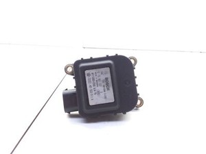 AUDI A6 C5 Stellmotor Heizung Klima 0132801127 4b1820511a 2003 16433386