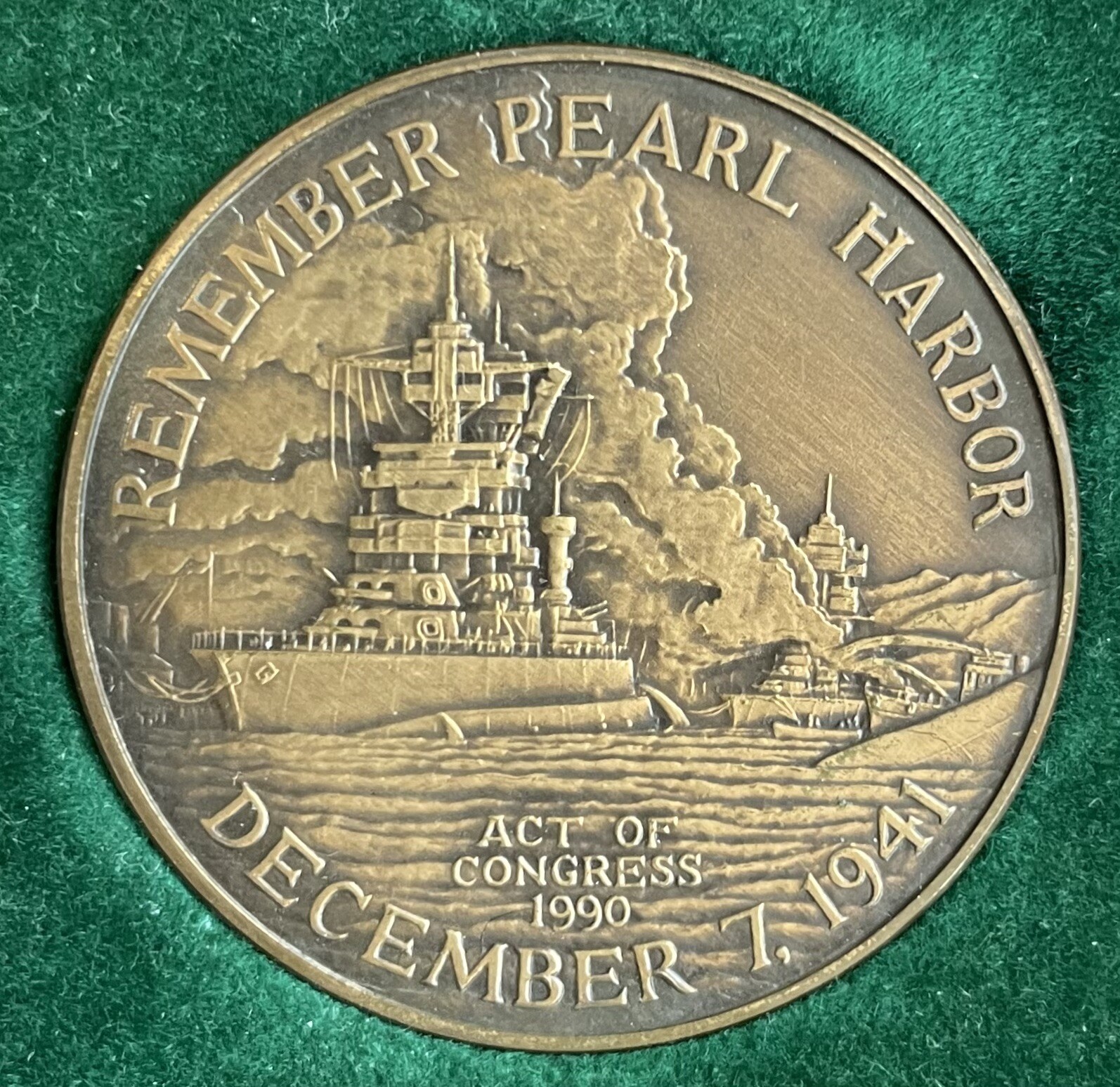 Pearl Harbor Commemorative 50th Anniversary Suvivor Medal in Original Cs; Bronze
