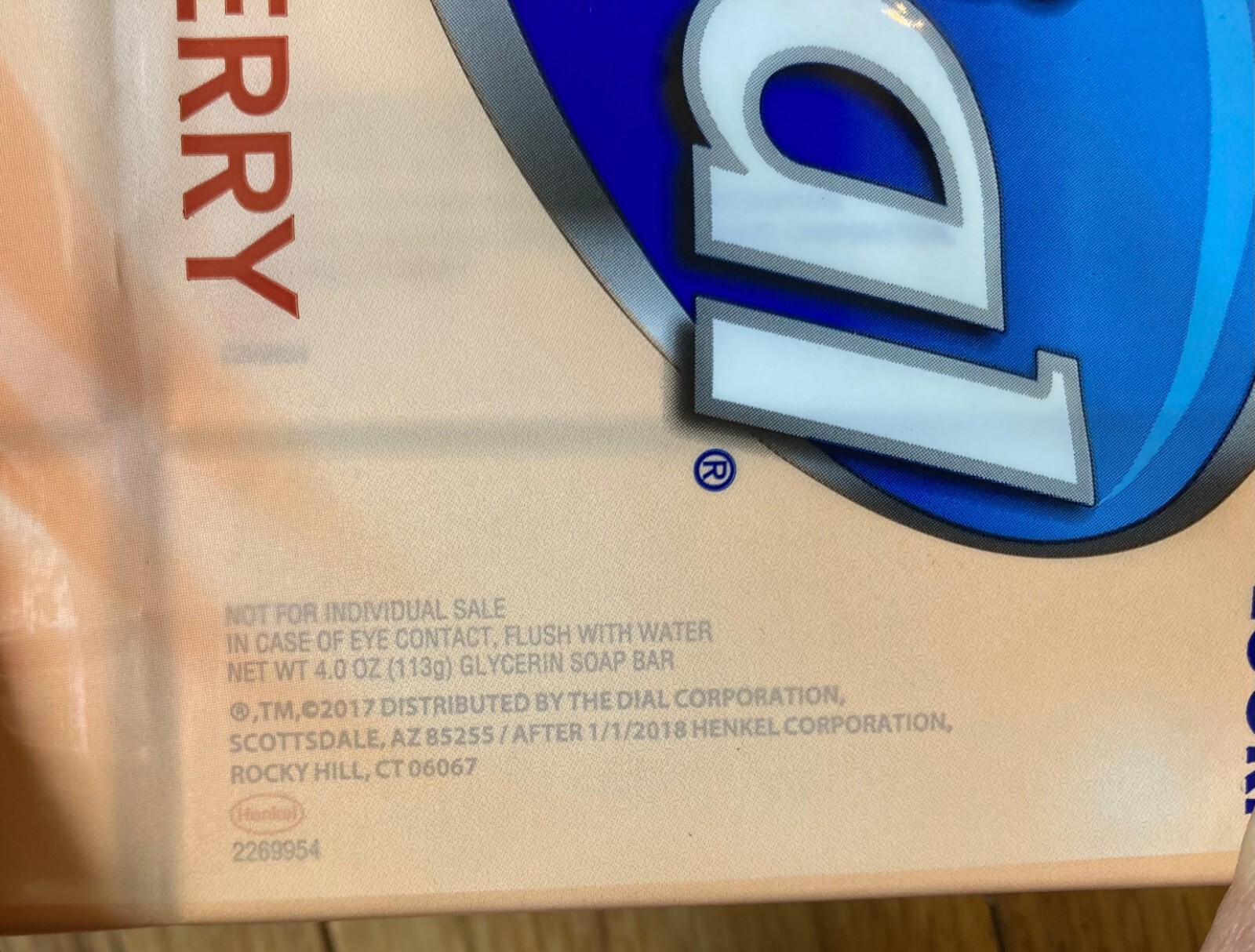 8 4 oz Bars Dial Silk & Seaberry Gentle Cleansing Skin Care Bar Soap w