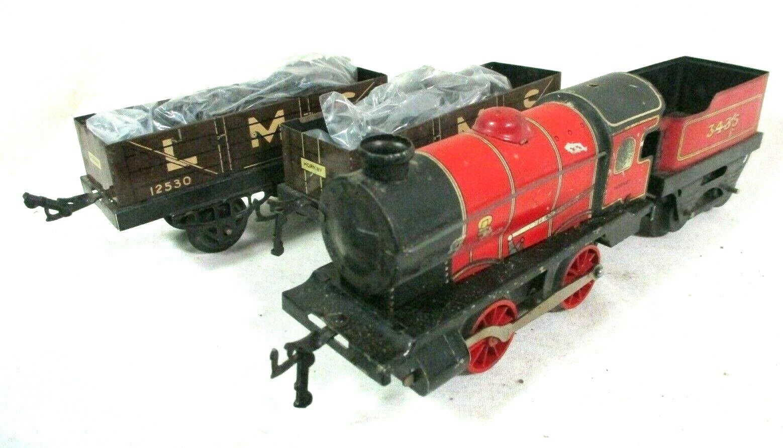 Hornby Red Locomotive, 3435 Tender, 2 12530 LMS Wagons from M1 Goods Set B62-36 Hornby Red Locomotive, 3435 Tender, 2 12530 LMS Wagons from M1 Goods Set B62-36