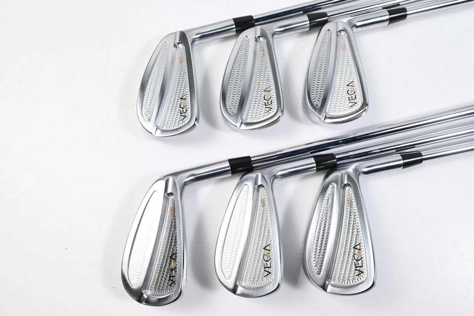 Vega VDC Irons / 5-PW / Stiff Flex Accra iSeries 105 Shafts - Image 2 of 4