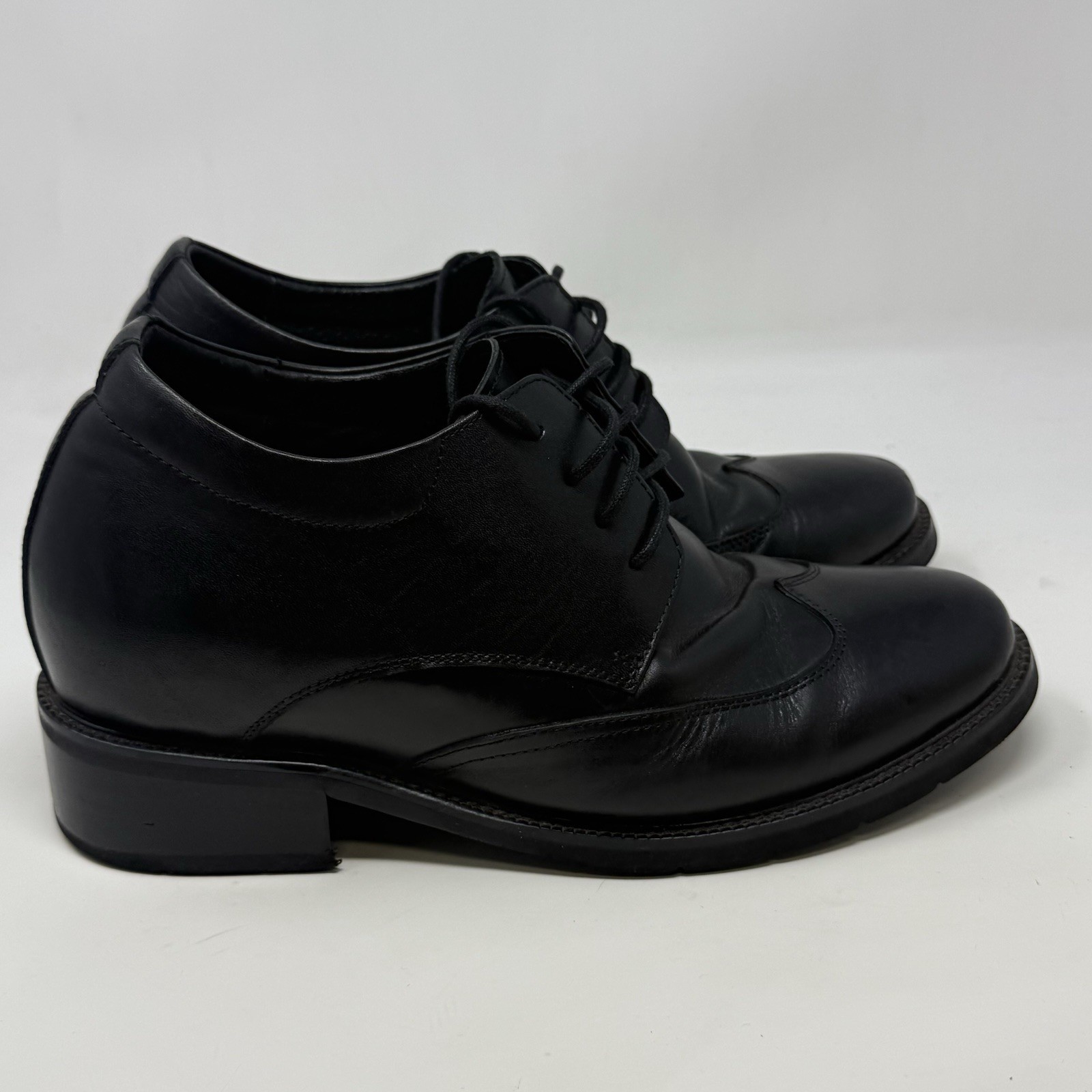 SAOLA Scarpe uomo Calto 3” tacco invisibile aumento altezza 8 pelle nera derby