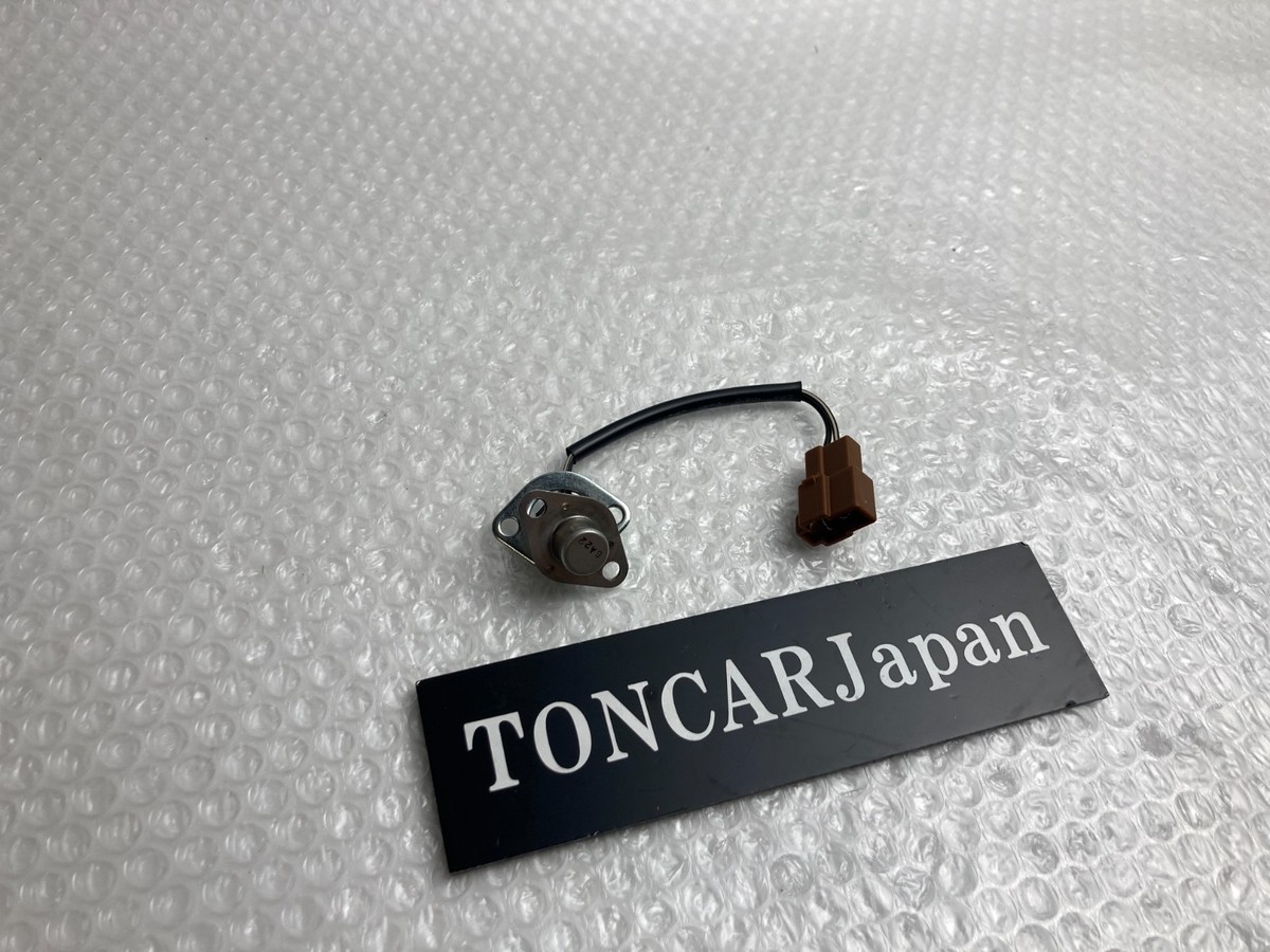 s-l1200.jpg s-l1200.jpg