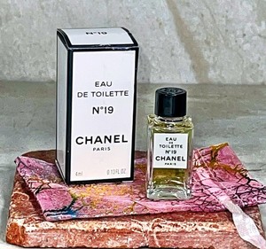 Chanel No 19 Vintage | eBay