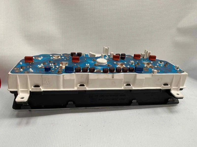 1994-95 Nissan Pathfinder Speedometer Tachometer Instrument Cluster Assembly Oem - Imagem 3 de 4