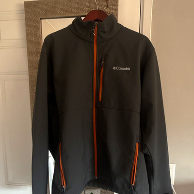 Columbia Men's Black Softshell Jacket Full Zip Pockets Stand-Up Collar 2XL
