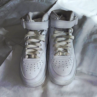 Nike Air Force 1 Mid