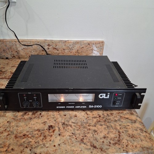 GLI Pro GA-2100 Professional Power Amplifier Tested for Power On - Picture 5 of 13