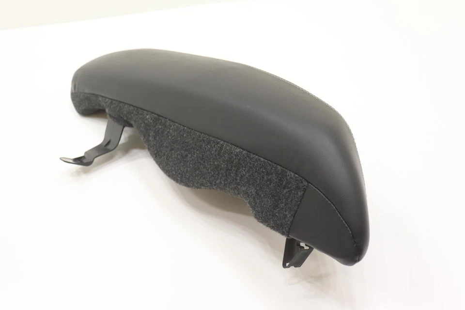 2017 - 2023 CHRYSLER 300 REAR RIGHT SEAT BOLSTER CUSHION COVER OEM BLACK_G7X9 - Image 3 of 4