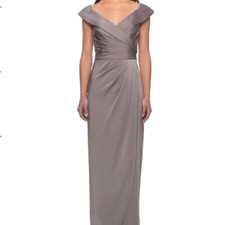 NWT La Femme Off the Shoulder Gown in Pewter size 6 Wedding Formal