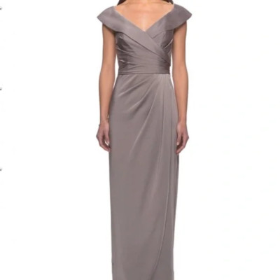 NWT La Femme Off the Shoulder Gown in Pewter size 6 Wedding Formal