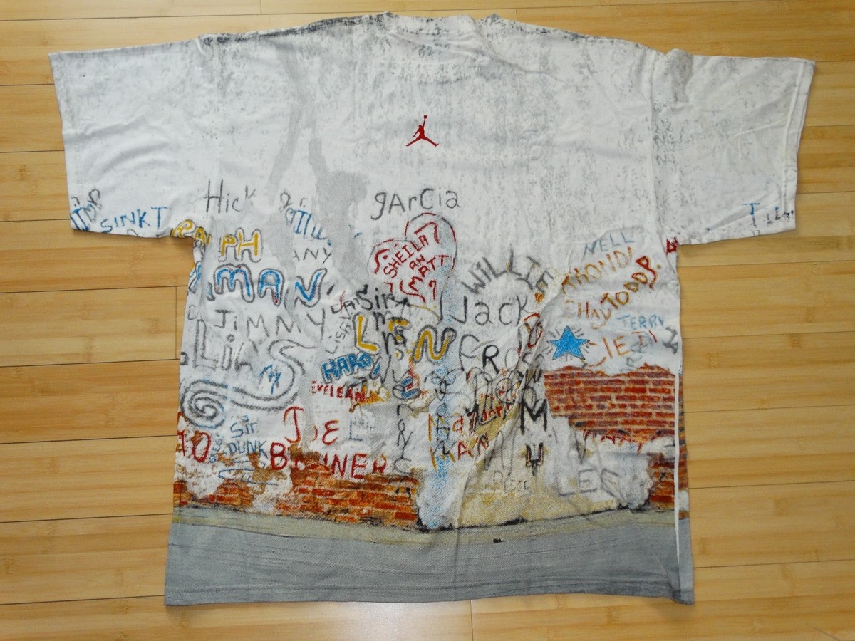 1999 VINTAGE NIKE AIR JORDAN PLAYGROUND T-SHIRT BRAND NEW 1999 VINTAGE NIKE AIR JORDAN PLAYGROUND T-SHIRT BRAND NEW
