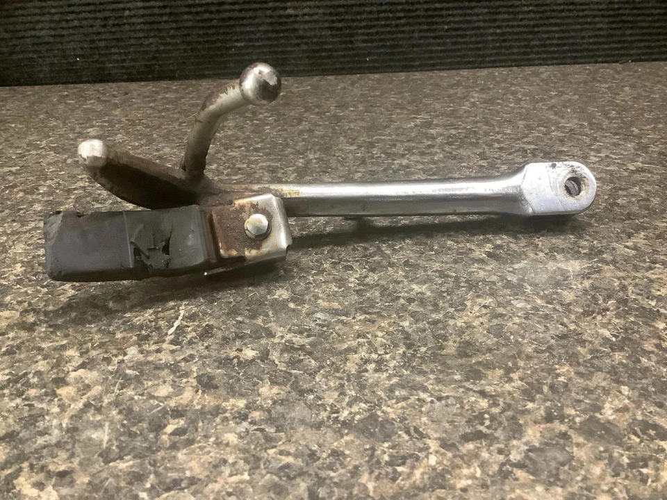 Soporte lateral 16D Honda Shadow 700 VT700C VT700 86 Foto 2 de 3