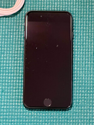 Apple iPhone SE 3rd Generation 64GB - Midnight (Unlocked) A2595