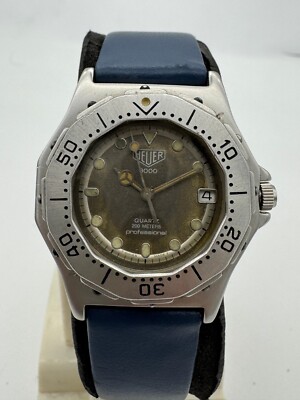Vintage HEUER 3000 Series 932.213 MIDSIZE Submarine Style