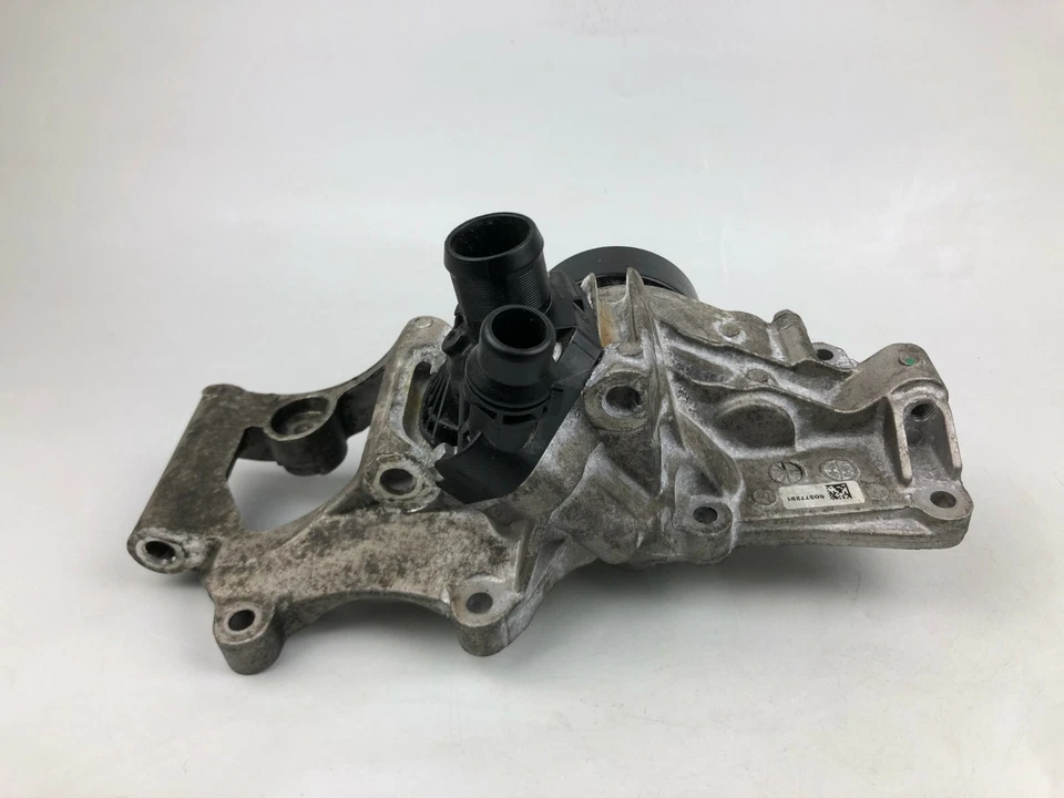 Mini Cooper F55 F56 F57 Wasser Kühler Pumpe Mit Thermostat Und Riemenscheibe - Bild 2 von 4