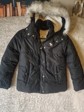 Abercrombie Kids Black puffer jacket W/ Furr Hood Sz 9/10 Great condition