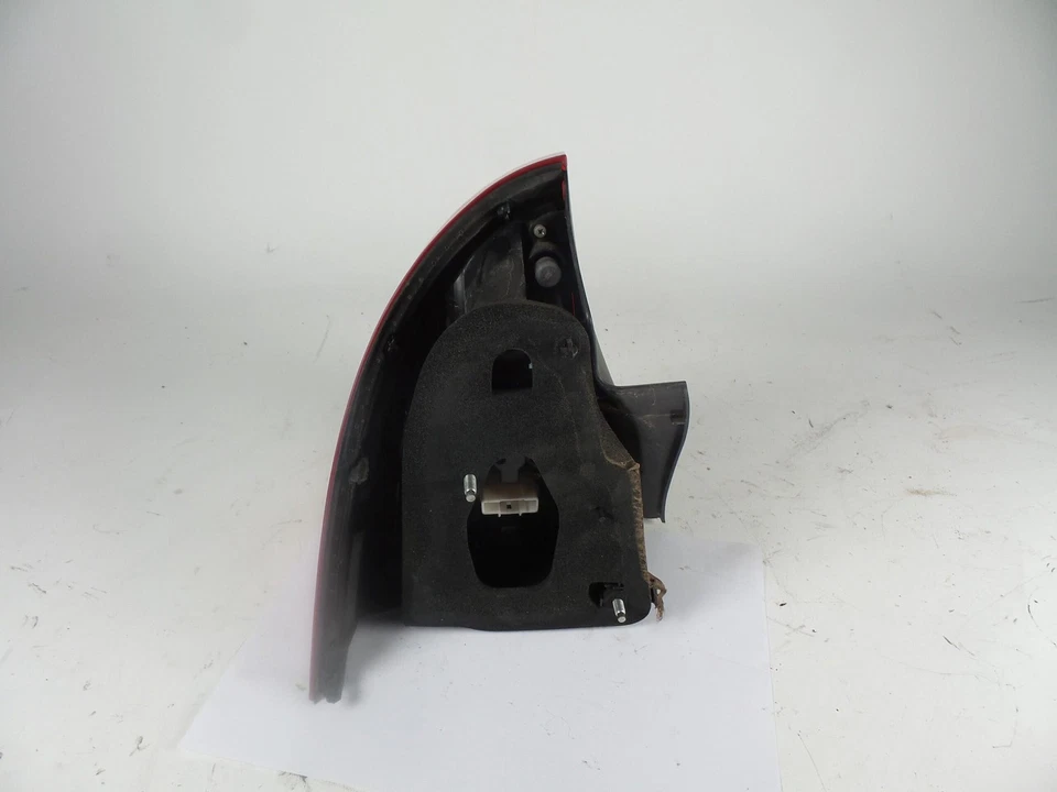 89034070 PILOTO TRASERO IZQUIERDO / 143083 PARA CITROËN C3 II SC_ 1.4 HDI 70 - Immagine 2 di 4