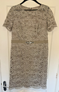 Nachtigallen Kleid Gr. 14 beige Spitze Brautmutter Party Anlass Hochzeit