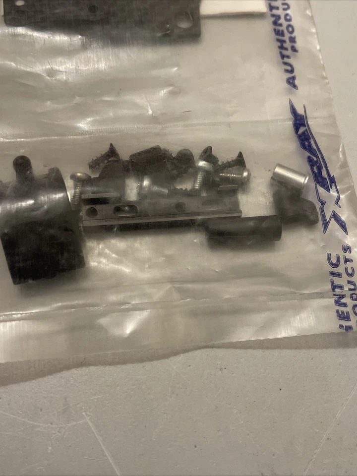 Редкий товар! XRAY M18T ГРАФИТОВЫЙ МИКРО ГРУЗОВИК КОМПЛЕКТ ПРЕОБРАЗОВАНИЯ - ЧЕРНЫЙ деталь # 381173 редкая! - Изображение 2 из 4