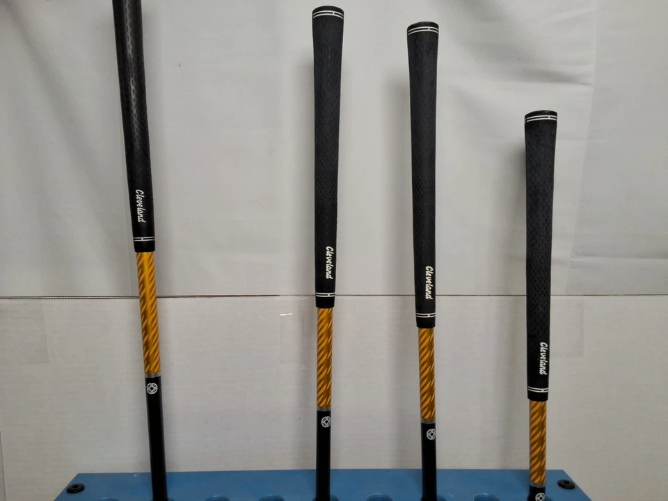 Cleveland HiBore XLS Driver Wood Set 1W 3W 5W 3H R-Flex Fukijura Fit-on w/Covers - Image 2 of 4