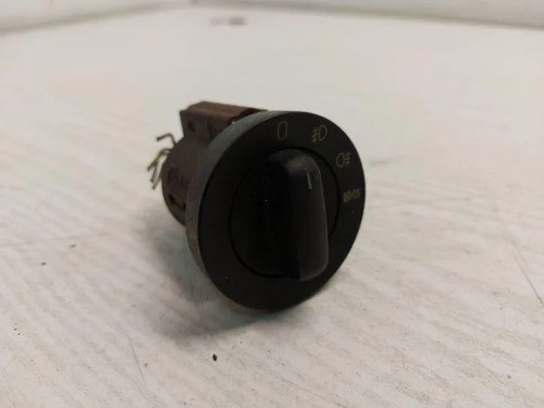 BMW 5 E39 Scheinwerferschalter 8363684 2.00 Petrol 110kw 1998 24420161