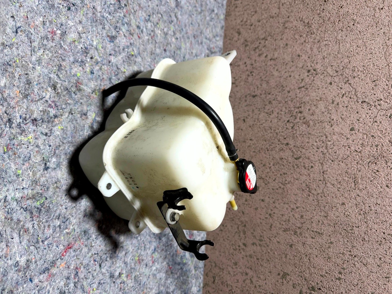NEW GENUINE OEM HONDA ACURA NSX NA1 NA2 EXPANSION TANK 19101-PR7-A02