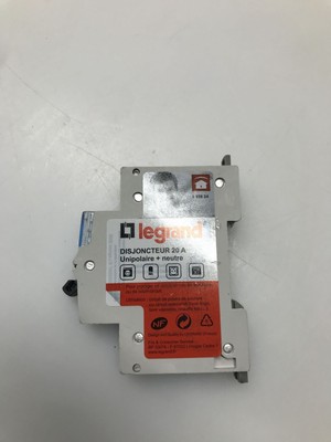 Legrand DNX³ 4500 leg92824 LS unipolar/neutral 230 V 20 A
