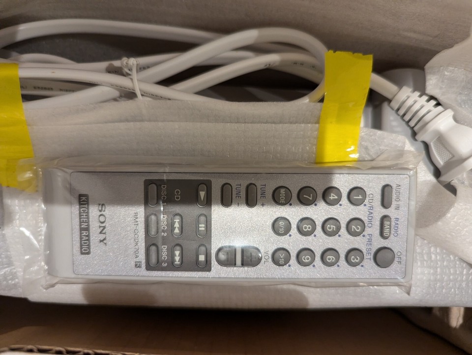 Sony ICFCDK70 Under Kitchen 3 CD Disc Clock Radio AM FM Stereo eBay