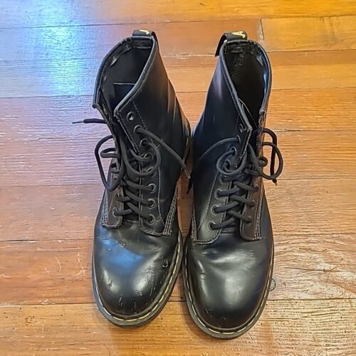 Dr. Martens - Made In England - Vintage Black 1460 Boots Mens Size US 10 - Picture 1 of 13