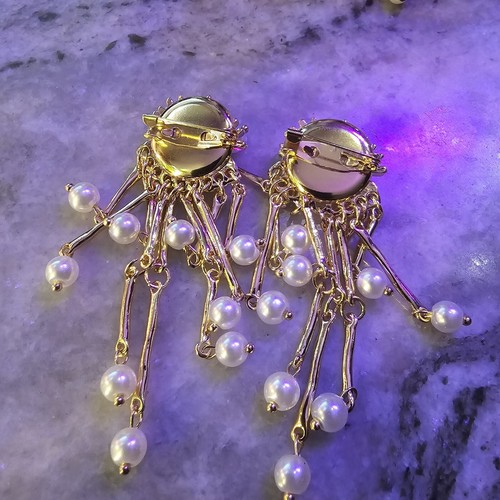 Schiaparelli Inspired Green Eye Monster Anatomy Dangle 2 Inch Long earrings - Picture 9 of 10