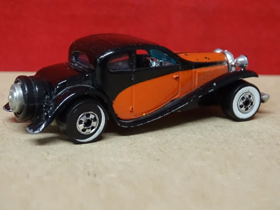 CLÁSICO 1937 BUGATTI TIPO 46; UN RARO MODELO DIECAST HOT WHEELS ESCALA 1/64 Foto 4 de 4
