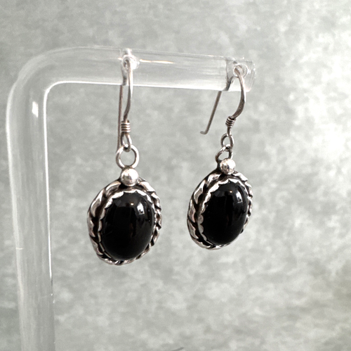 Vintage Pawn Onyx Earrings Sterling Silver Raindrops Rope Edge Navajo - Picture 3 of 11